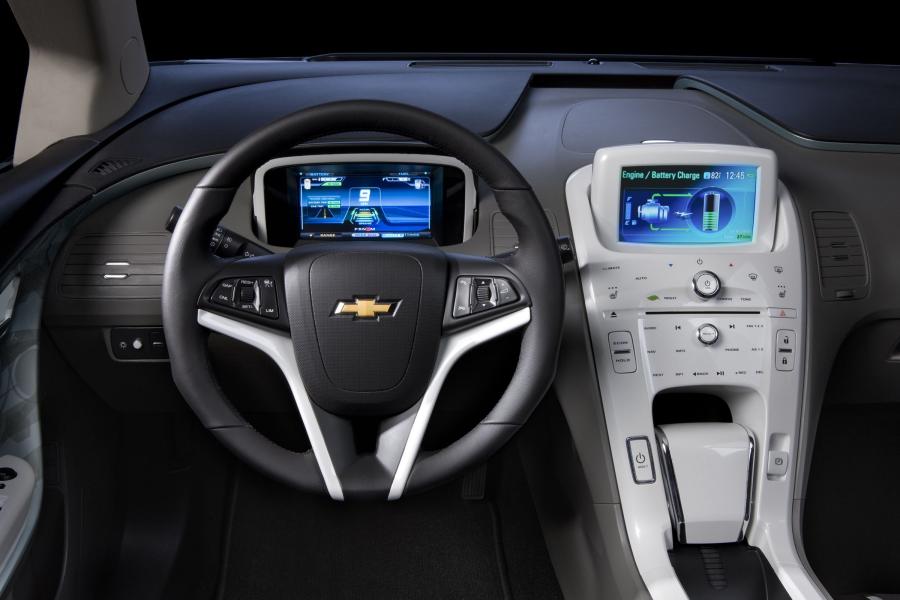  Chevrolet Volt 2011 года  (фото 45 из 356)